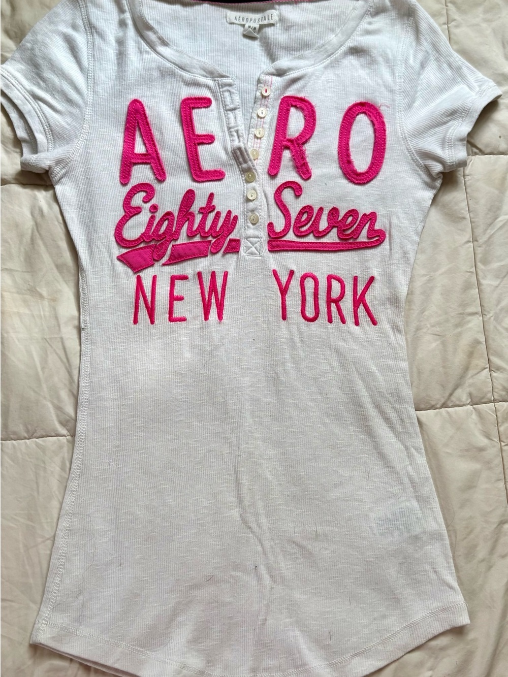 Aeropostale White Short-Sleeve Henley Tee with Pink Appliqué
